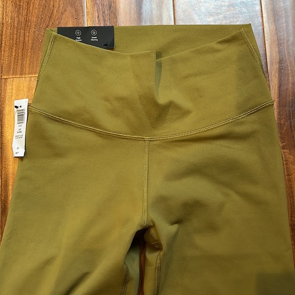 Aritzia Pants & Jumpsuits Aritzia Tnalife Leggings In Olive Green